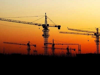 塔吊生銹存隱患？一個妙招就解決！